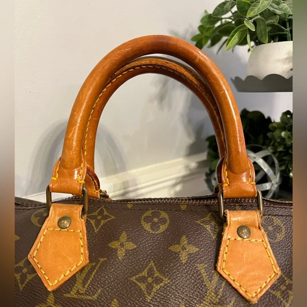 LV Speedy 30 - Picture 7 of 10